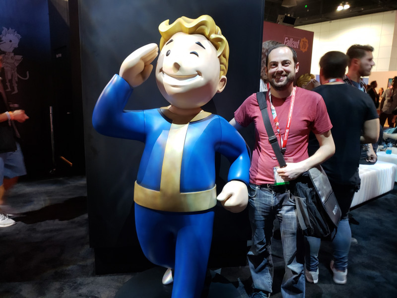 I found someone a little more my size to pose with.