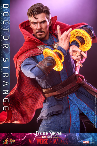 La nueva figura de acción de Doctor Strange es aterradoramente realista, tiene víboras de brazo