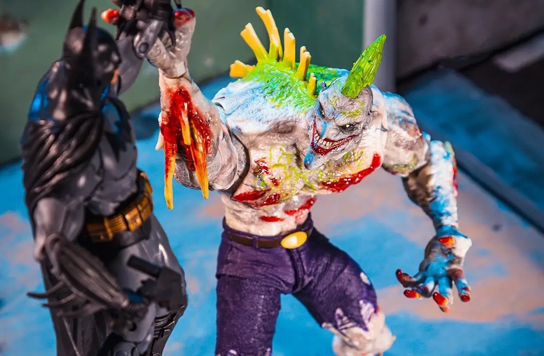 Batman: Arkham Asylum's Titan Joker Is Transforming Into A McFarlane Toys  Action Figure - Game Informer