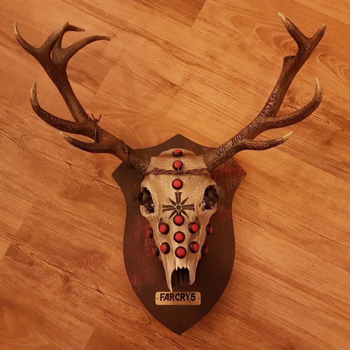 Beck's deer skull controller for Far Cry 5
