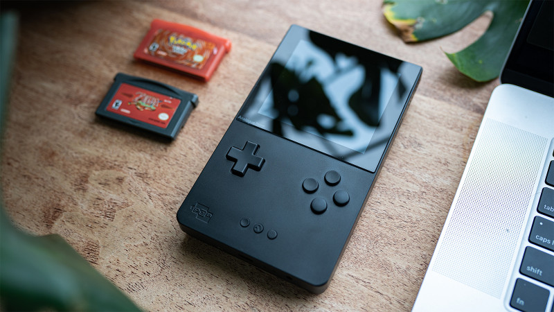 Analogue Pocket Review – A Retro Handheld Marvel